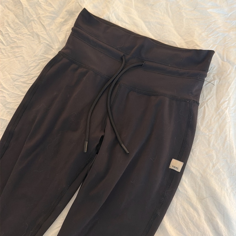 Vuori Daily Legging | XS - Picture 2 of 3